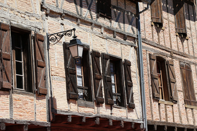 Fensterfront am Place des Arcades