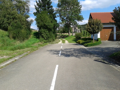 Übergang Straße - Feldweg