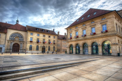 Pontarlier - Place d&rsquo;Ar&ccedil;on