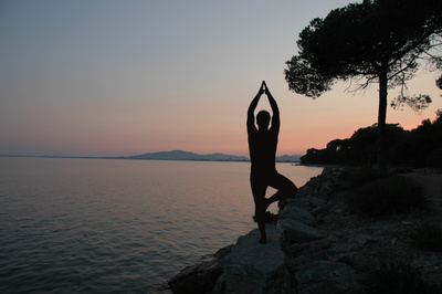 Yoga zum Sonnenuntergang