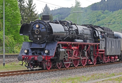 Dreizylinder Schnellzuglokomotive
