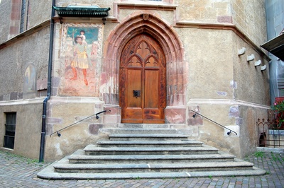 Meran, Portal Barbarakapelle