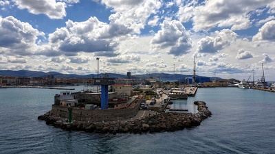 Fährhafen in Livorno