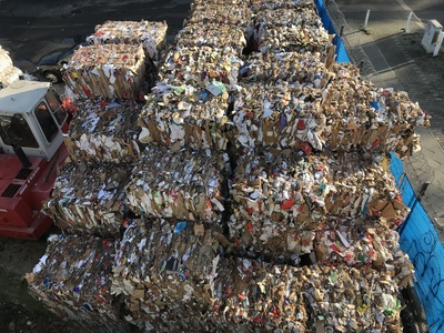 Recycling: Gebrauchte Kartonage Recycling: Gebrauchte Kartonage