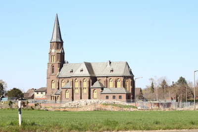 Abrißkirche in Kerpen Manheim - Alt Abrißkirche in Kerpen Manheim - Alt