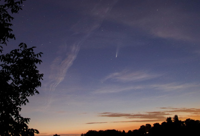 Komet im Sonnenuntergang