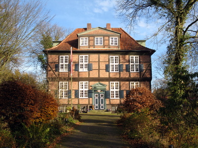 Wohldorfer Herrenhaus in der Novembersonne