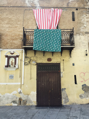 Hauseingang auf Sizilien, Italien Hauseingang auf Sizilien, Italien