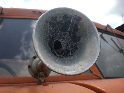 Signalhorn an einem alten Feuerwehrfahrzeug / Foto: Alexander Hauk