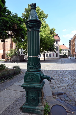 Alte Brunnenpumpe im Nikolaiviertel
