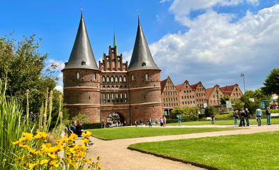 Holsten-Tor in Lübeck_2