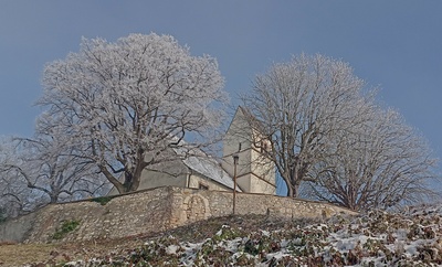 Kirche im Schnee