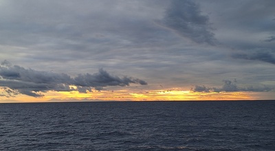 Abendhimmel im östlichen Mittelmeer