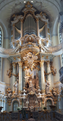 Altar der Frauenkirche in Dresden Altar der Frauenkirche in Dresden