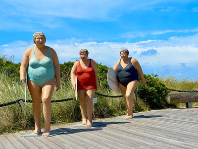 Surf-Seniorinnen auf Sylt Surf-Seniorinnen auf Sylt