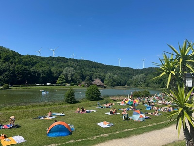 Sommertag am Badesee Sommertag am Badesee