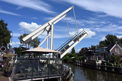 Automatische Klappbrücke Automatische Klappbrücke