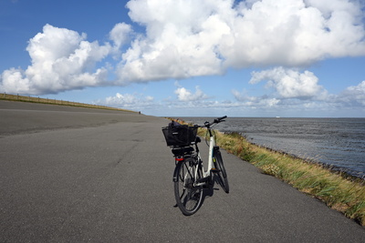 Deichtour von Lauwersoog nach Moddergat Deichtour von Lauwersoog nach Moddergat