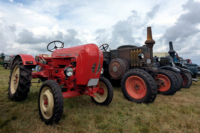 Porsche und Lanz Traktor Porsche und Lanz Traktor