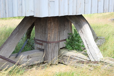 Fuß einer Bockwindmühle Fuß einer Bockwindmühle