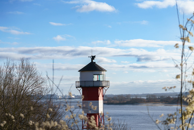 Leuchtturm Wittenbergen an der Elbe in Hamburg