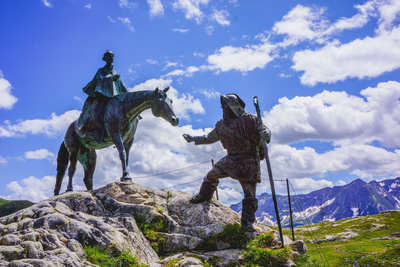 Denkmal am Gotthard-Pass