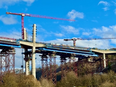Autobahn-Hochbr&uuml;cke &uuml;ber den Neckar bei Horb_2