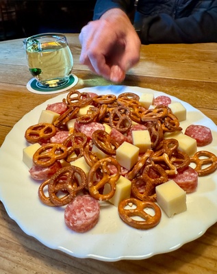 Snack am Stammtisch