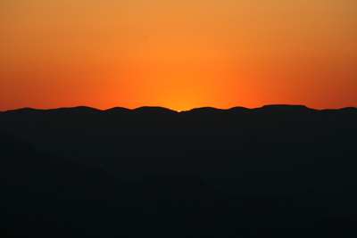 Sonnenaufgang am Grand Canyon Nationalpark, USA, Arizona, 2009, Ver&ouml;ffentlichung bitte nur mit Urhebernennung/Quelle: Alexander Hauk / alexander-hauk.de