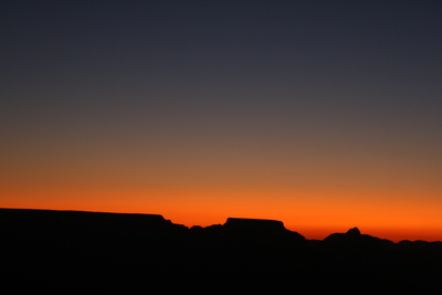 Sonnenaufgang am Grand Canyon Nationalpark, USA, Arizona, 2009, Ver&ouml;ffentlichung bitte nur mit Urhebernennung/Quelle: Alexander Hauk / alexander-hauk.de