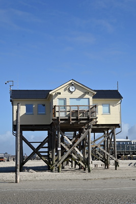 Pfahlbauhaus von SPO