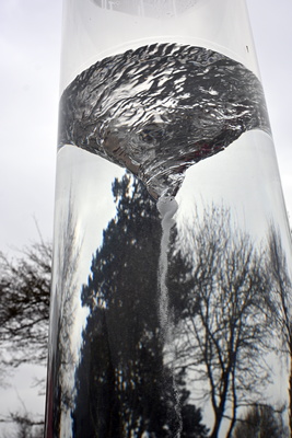 Wasserstrudel erzeugen