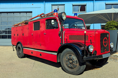 Deutz Feuerwehr L&ouml;schgruppenfahrzeug