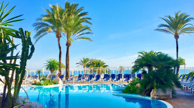 Urlaub genie&szlig;en am Pool
