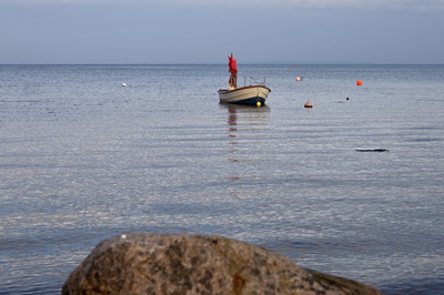 Boot wartet auf den fischer