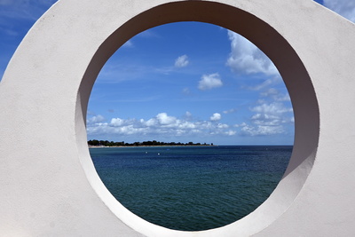 Durchblick auf die See