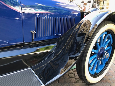 Oldtimer in blau
