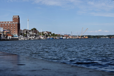 Blick auf die Hafenmole von Kappeln
