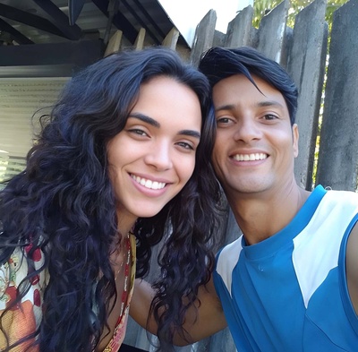 Romero Silva e Giovana Cordeiro na Globo